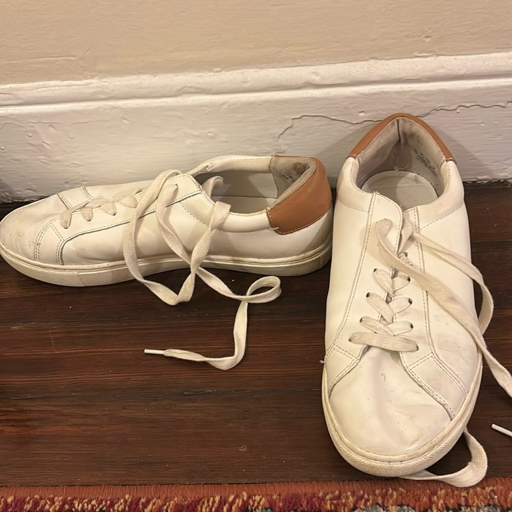 J. Mclaughlin white leather sneakers. Size 8